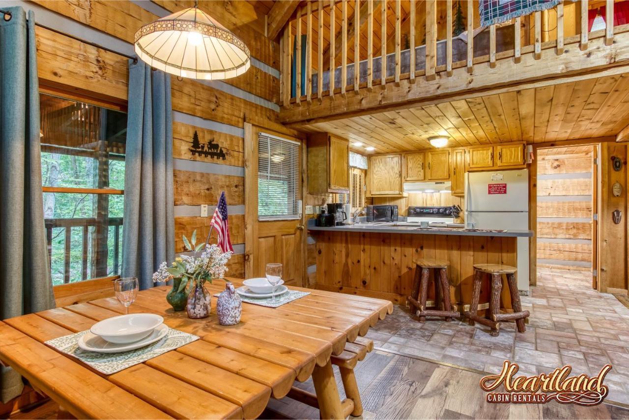 Cozy Mountain Hideaway Villa Gatlinburg Eksteriør bilde